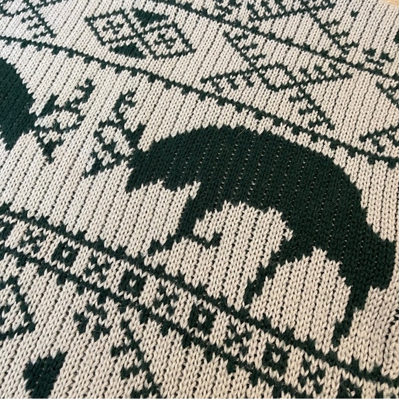 VINTAGE Astra Grey and Green Moose Knit Pullover Winter Christmas Sweater - Picture 4 of 7